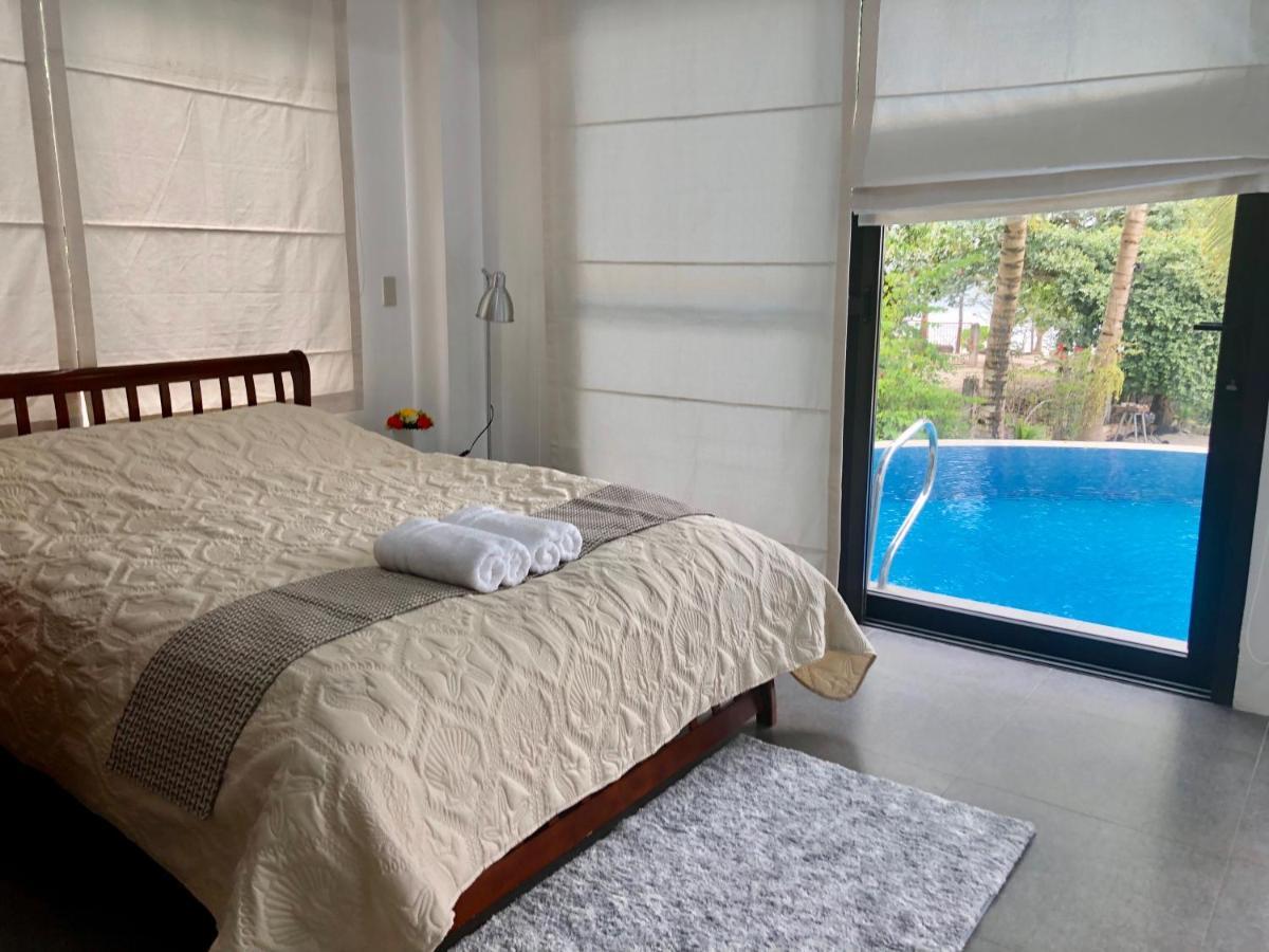 The Whitehouse By The Sea Villa Panglao Exterior photo